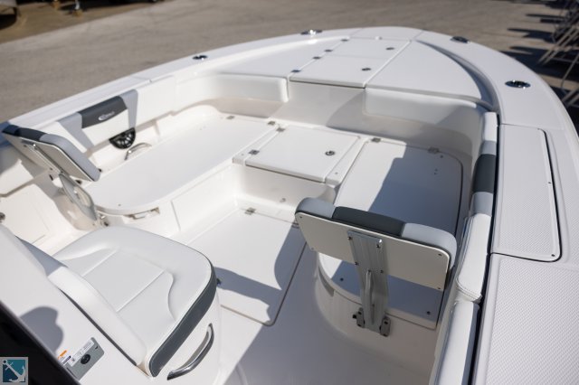 New 2024  powered Robalo Boat for sale